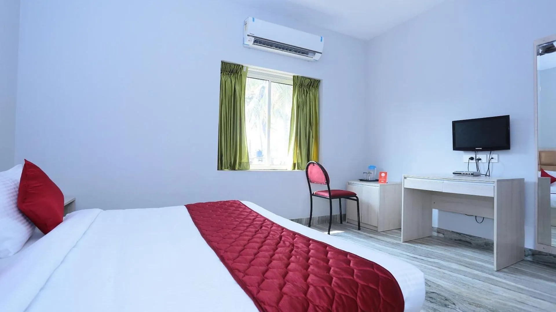 Super Townhouse Prince Palace Thiruvananthapuram 4*,  India