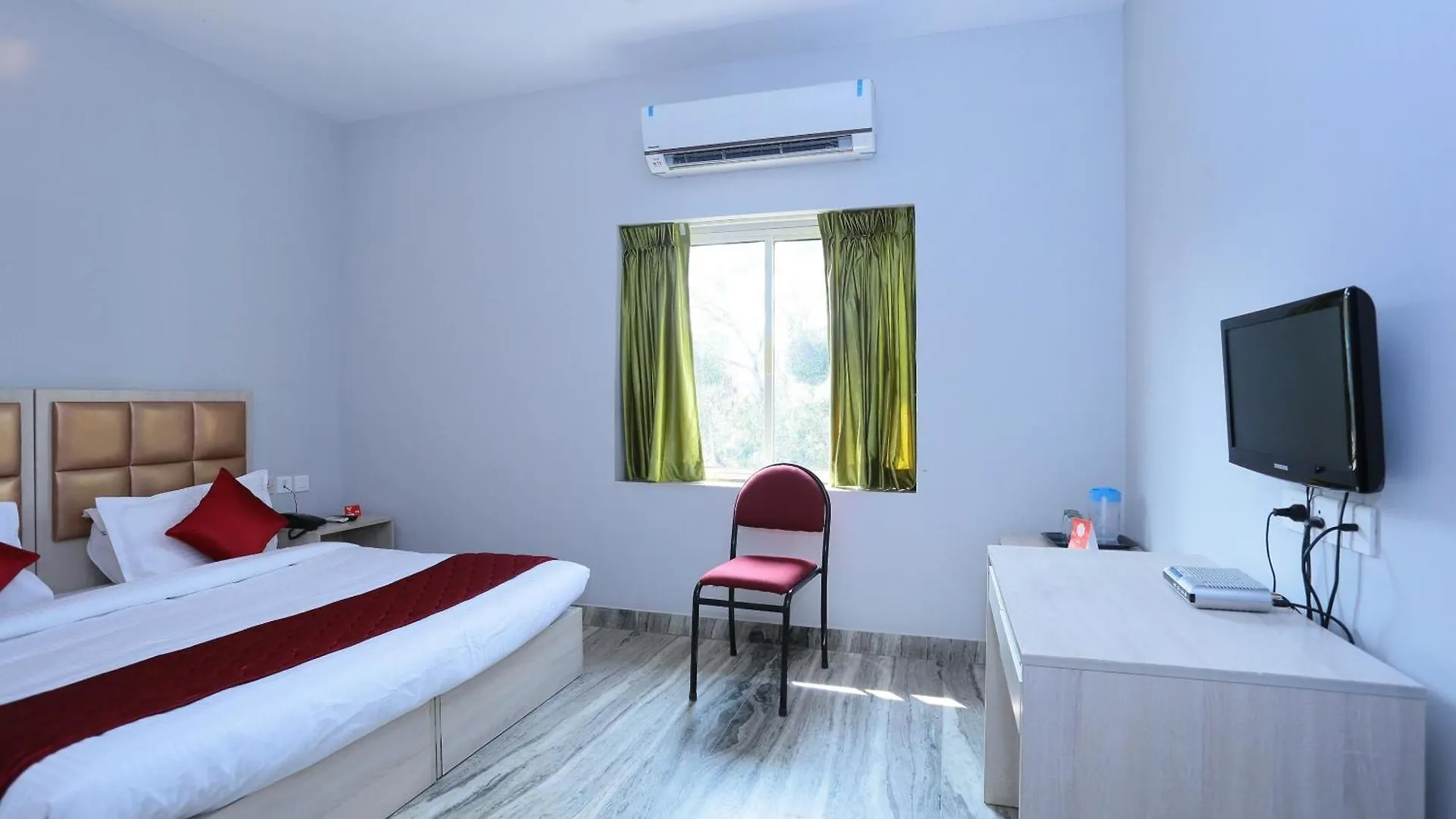 Hotel Super Townhouse Prince Palace Thiruvananthapuram